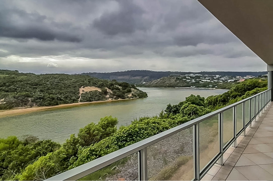5 Bedroom Property for Sale in Kingfisher Creek Western Cape